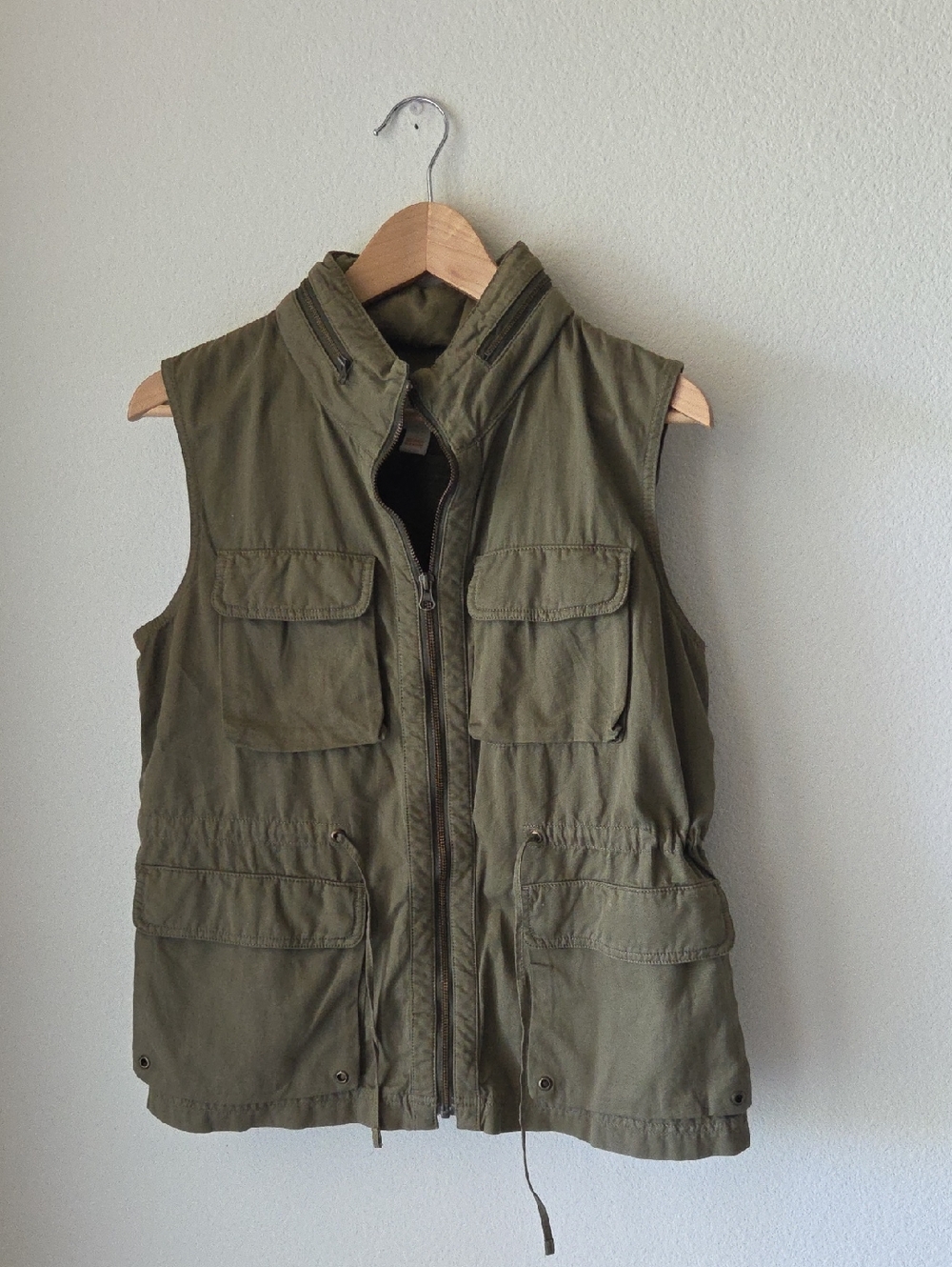 J. Crew Olive Twill Chino Vest Fold Away Hoodie 100% Cotton Sz M Classic